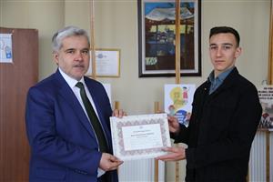 Öğrenciler 23 Nisan’a Özgü Afişler Tasarladı 